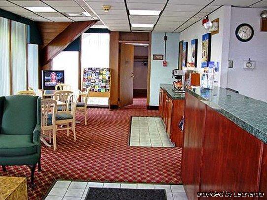 Days Inn By Wyndham Geneva/Finger Lakes Інтер'єр фото