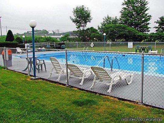 Days Inn By Wyndham Geneva/Finger Lakes Зручності фото