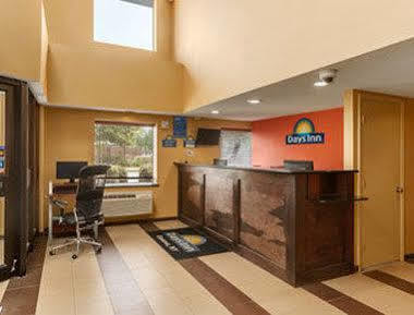 Days Inn By Wyndham Geneva/Finger Lakes Екстер'єр фото
